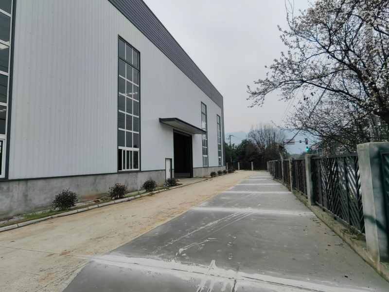 蒲江2400平米薯片及膨化食品加工廠(chǎng)出租