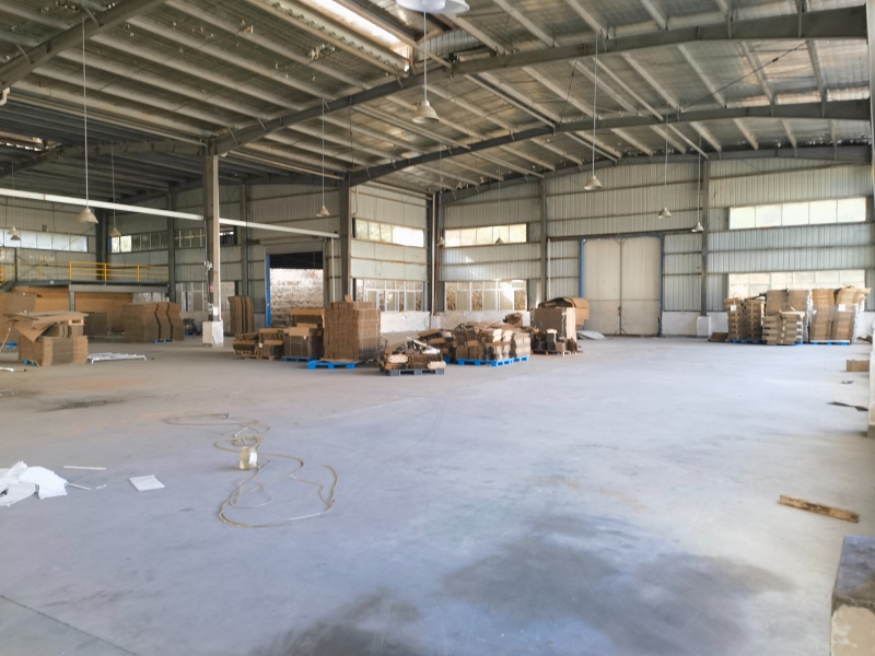 蕭山時代高架下，235國道旁鋼結構廠房出租