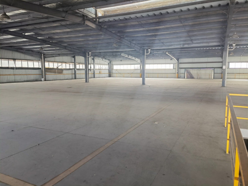 時代高架下，235國道旁，少量鋼結構框架結構廠房出租