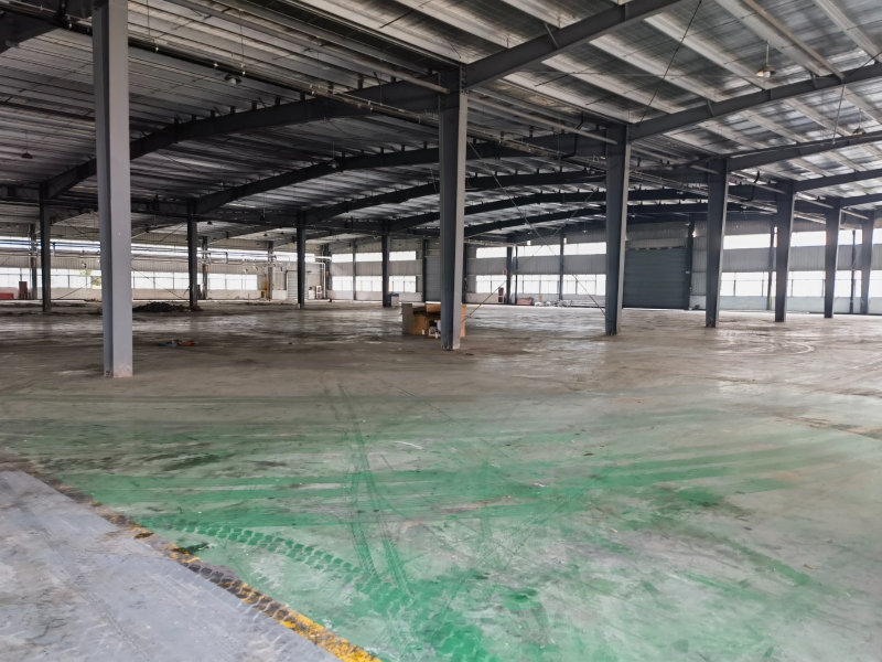 時(shí)代高架下235國(guó)道旁鋼結(jié)構(gòu)框架結(jié)構(gòu)廠房出租