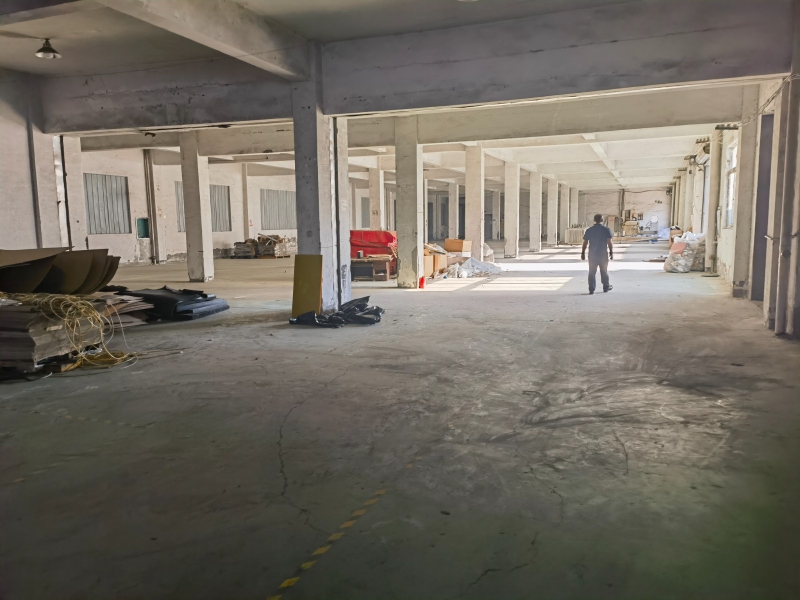 高速口5公里，時代高架下來就是廠房位置