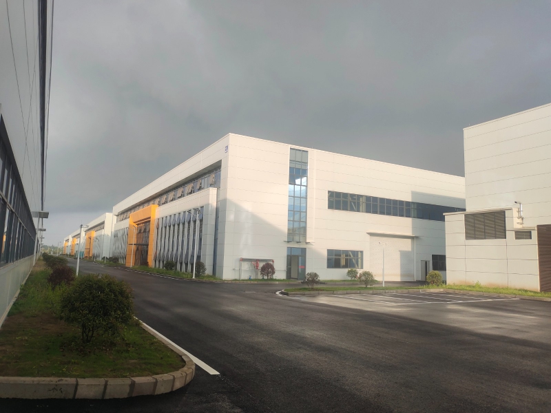 新津旁 成新蒲路邊 單層13米高 動力電足 丙二類 可分租