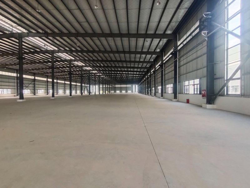 龍泉大面 單跨3500平 長132米 13米高 動力電足 可分租