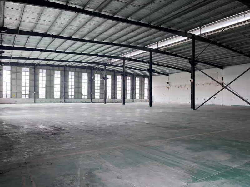 成都產業園區廠房出租（免裝修期，免租期租5年免3年）專業人員辦理入園手續