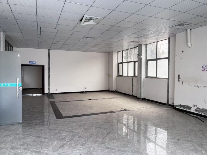 廠房出租（免裝修期，免租期）獨門獨院稀缺廠房