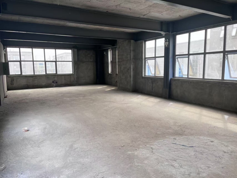 成都產業園區廠房出租(免裝修期,免租期租5年免3年)專業人員辦理入園手續