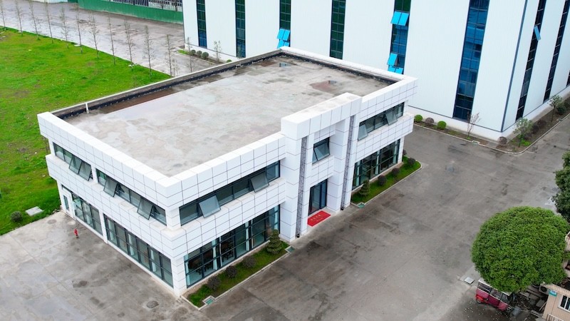 主城區(qū)超大空壩廠房出租 倉庫出租 緊鄰生活區(qū) 可自由分割組合 適合食品加工以及寵物飼料加工等行業(yè)