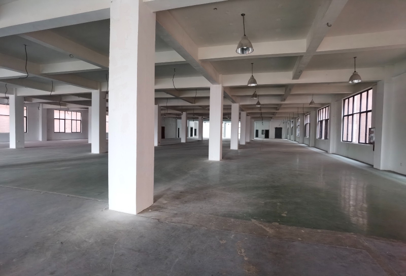 華銀工業(yè)港廠房出租