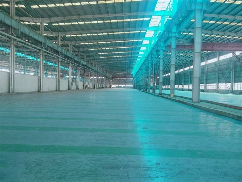 蘿崗8600平鋼桔構(gòu)廠房出租 有行車 可分租