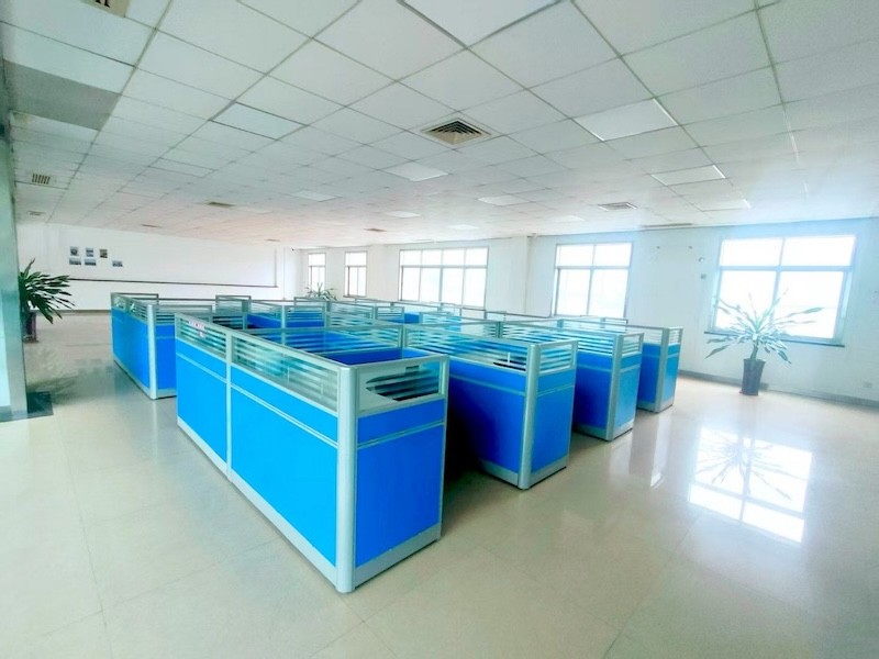 蘿崗8600平鋼桔構(gòu)廠房出租 有行車 可分租