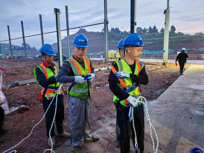 工廠食堂是工廠的一部分嗎？需要額外租賃嗎？