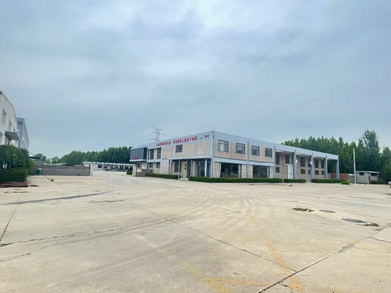 緊鄰高速口廠房直租（整租、分組）設備手續齊全，內部道路寬敞