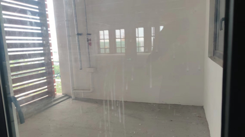 高新西區(qū),報(bào)價(jià)23,6-9個(gè)月免租期,綜合成本19元,再享受政府補(bǔ)貼50%租金