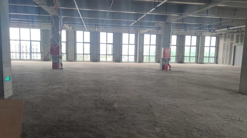 高新西區(qū),報(bào)價(jià)23,6-9個(gè)月免租期,綜合成本19元,再享受政府補(bǔ)貼50%租金