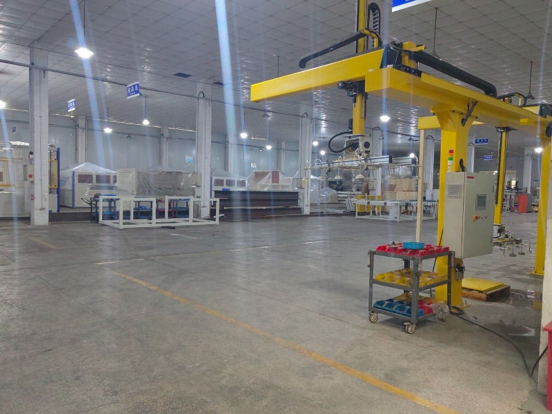 鵝湖鎮廠房招租1200-3200平方，鋼筋混凝土以及鋼結構車間，可分租可整租房東直租，無中介轉讓費