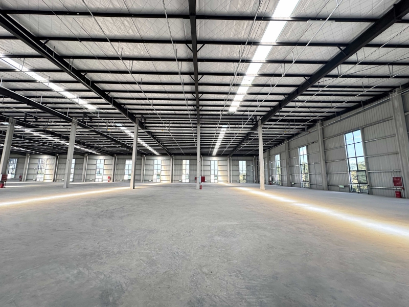 邛崍食品廠出租黃金1樓標(biāo)準(zhǔn)層3351.64㎡