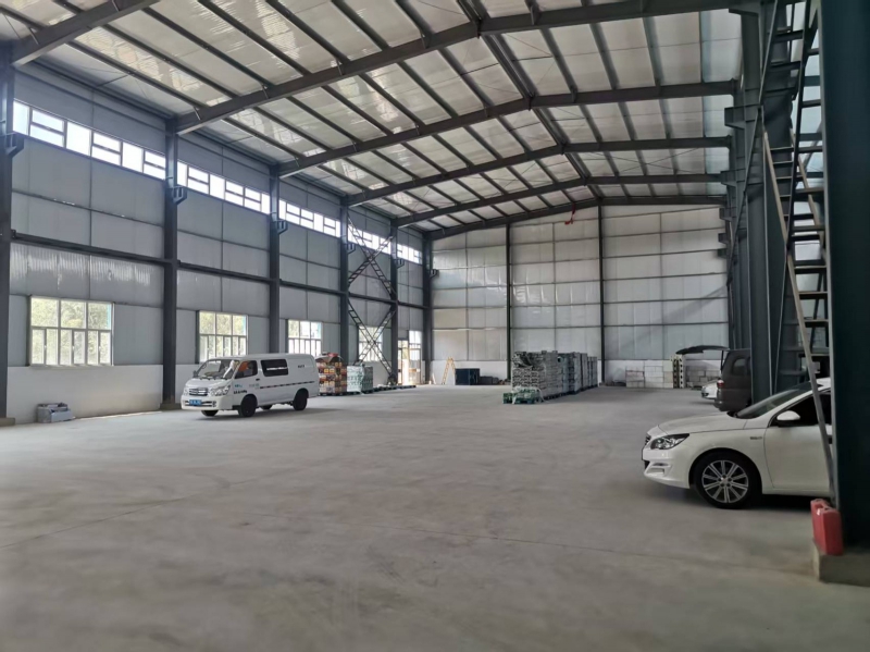 張家口懷來高頂廠庫房出租出售3000平米以內可分割可長短租