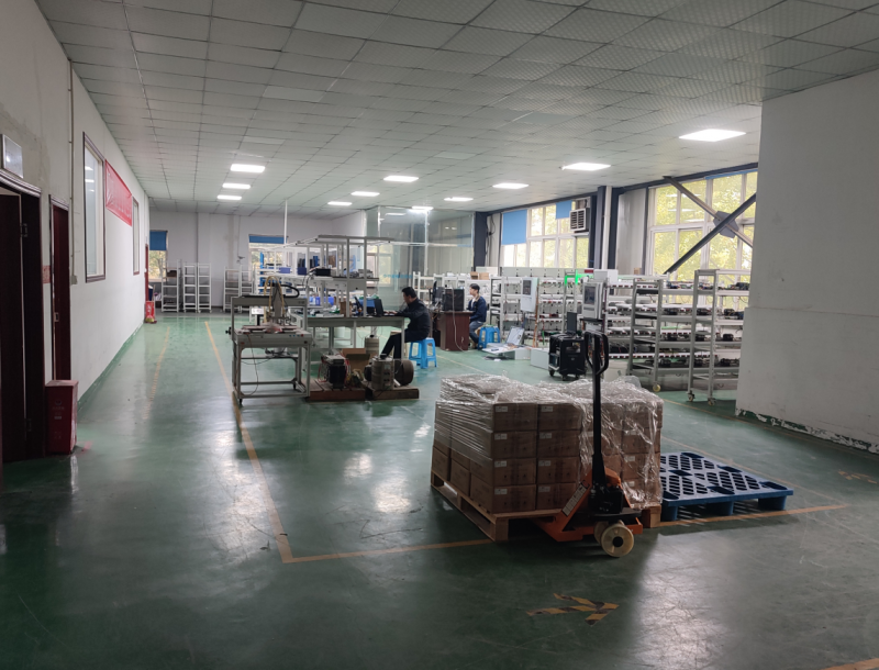 郫都區(qū)廠房二樓小型生產(chǎn)輕加工創(chuàng)業(yè)辦公