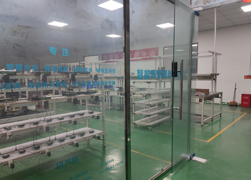 郫都區(qū)廠房二樓小型生產(chǎn)輕加工創(chuàng)業(yè)辦公